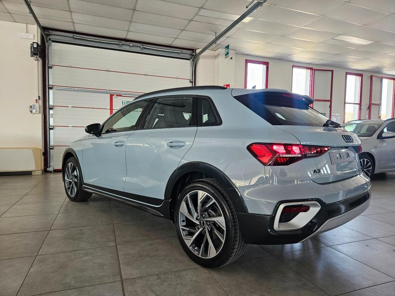 Audi A3 allstreet S-Line 2.0 TDI 150CV S-Tronic
