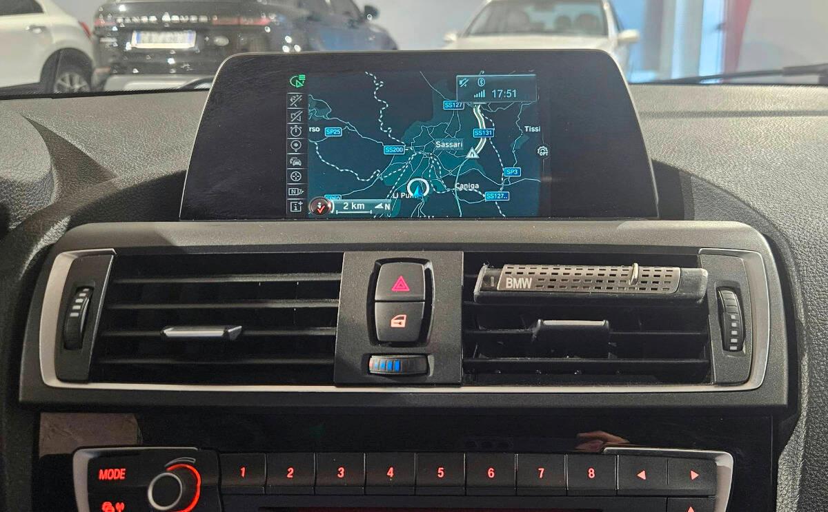 BMW Serie 1 118d Urban 5p auto