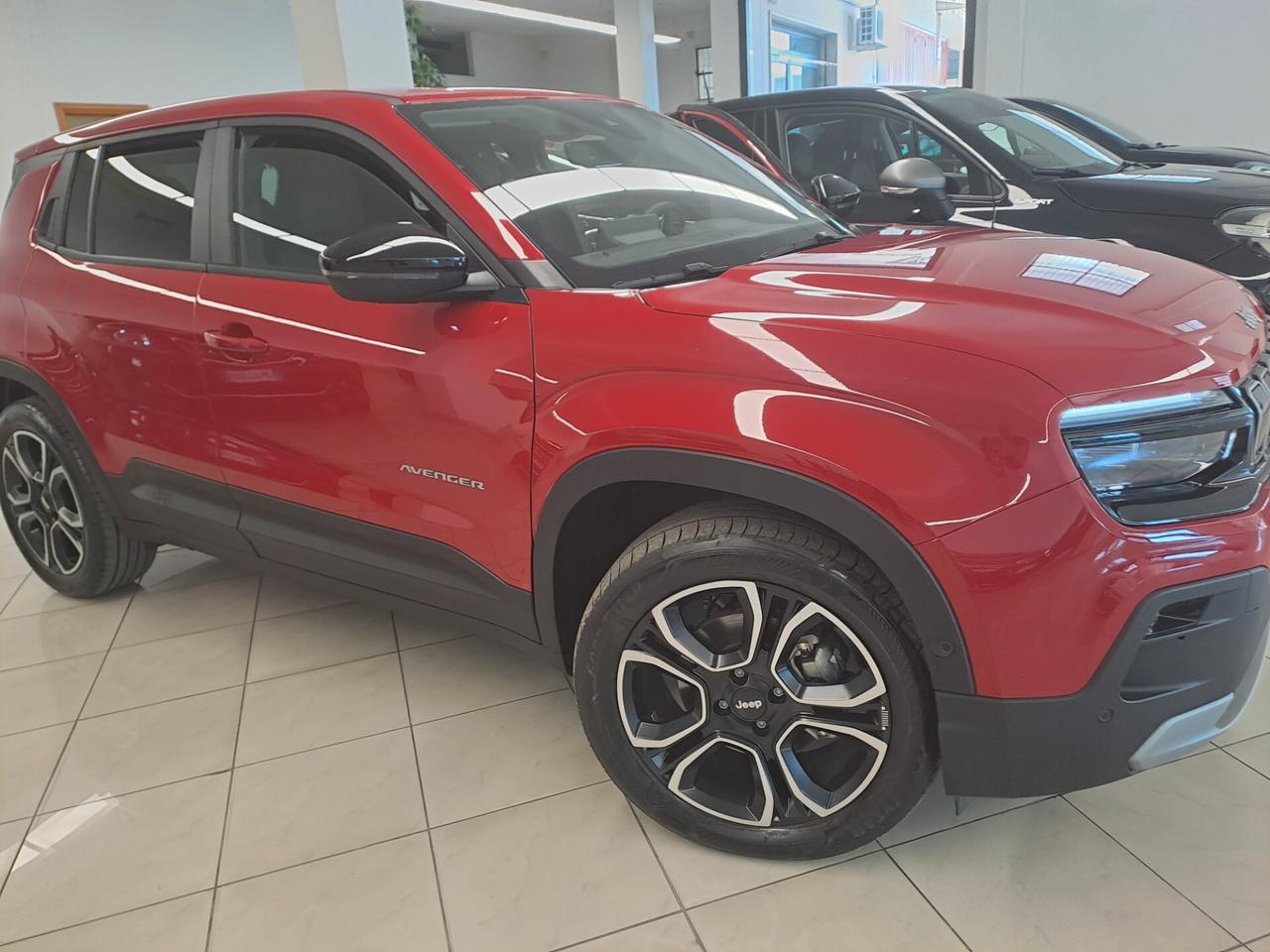 Jeep Avenger 1.2 Turbo 100 CV MHEV Summit