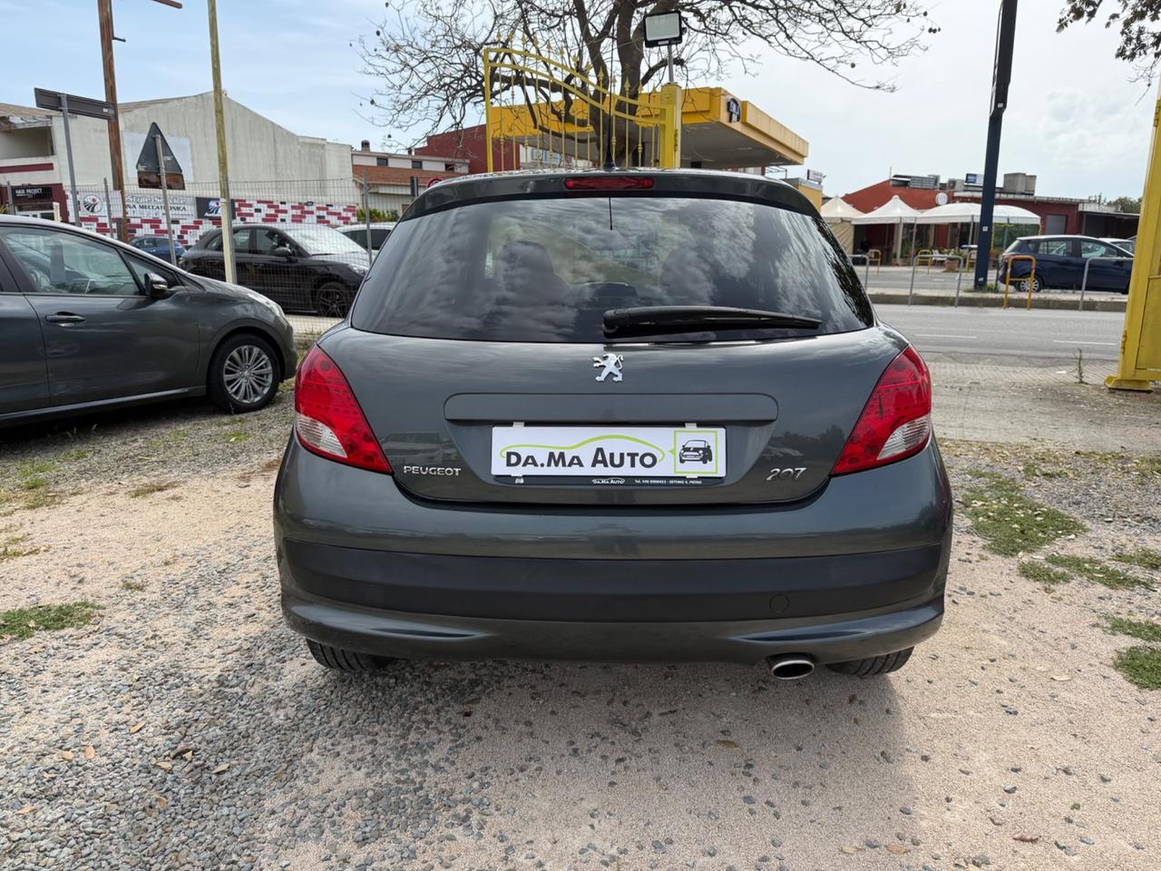 Peugeot 207 1.6 8V HDi 93CV 5p. Allure 2011