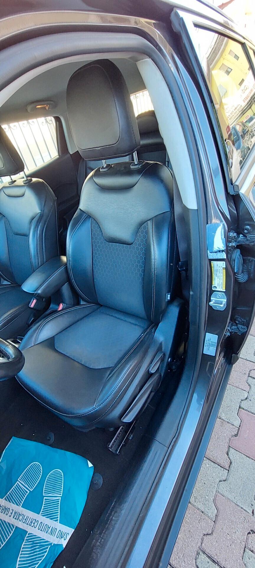 JEEP COMPASS 2WD LONGITUDE 1,6 DIESEL 120 CV RETROCAMERA NAVIGATORE TELEFONO FULL FULL