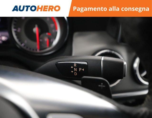 MERCEDES-BENZ CLA 220 CDI Automatic Premium