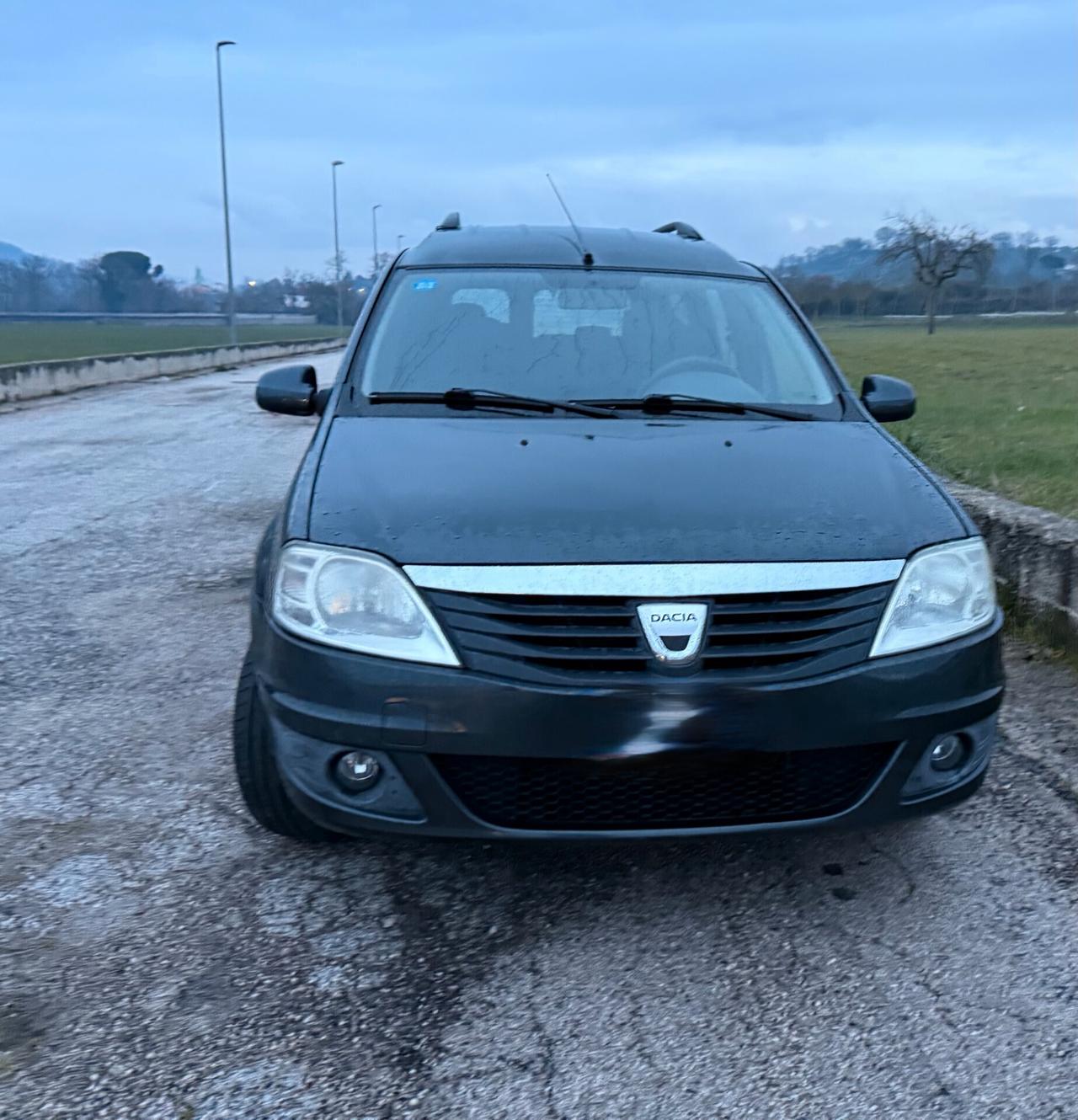 Dacia Logan MCV 1.6 GPL 7 Posti Lauretane