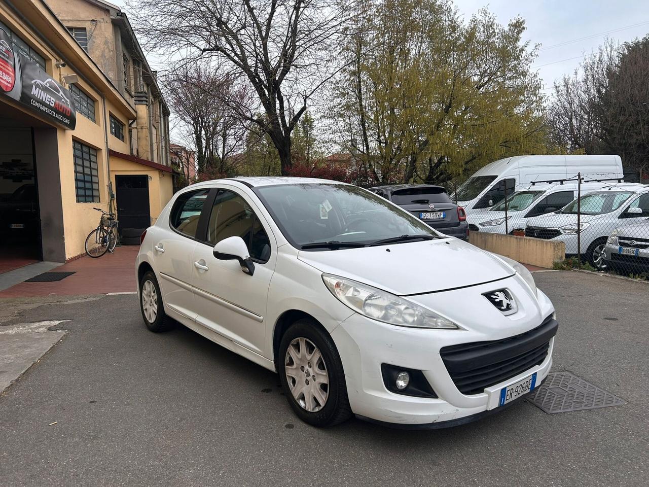Peugeot 207 Anno 2013 1.4 BENZ/GPL 75CV