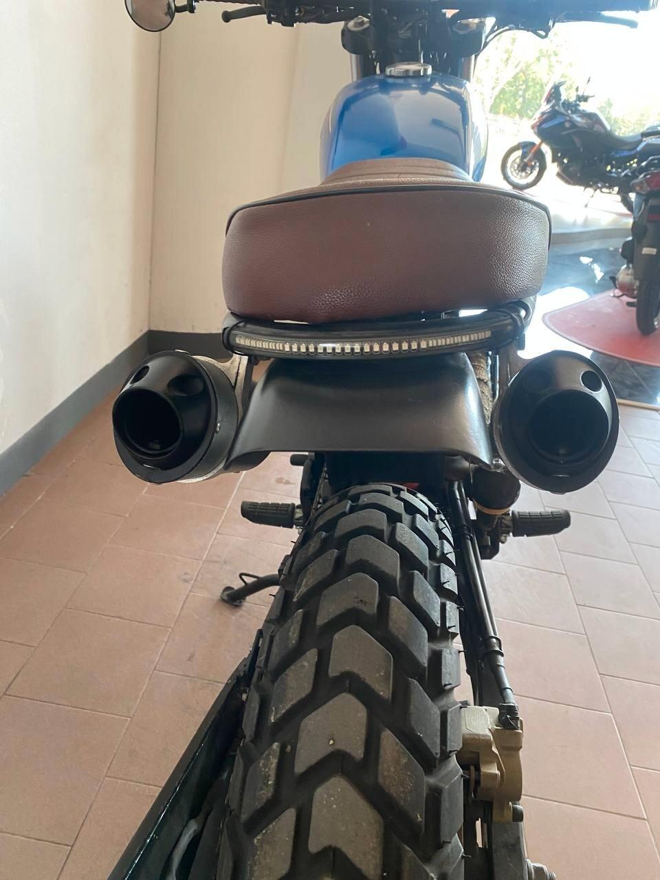 Honda dominator 650
