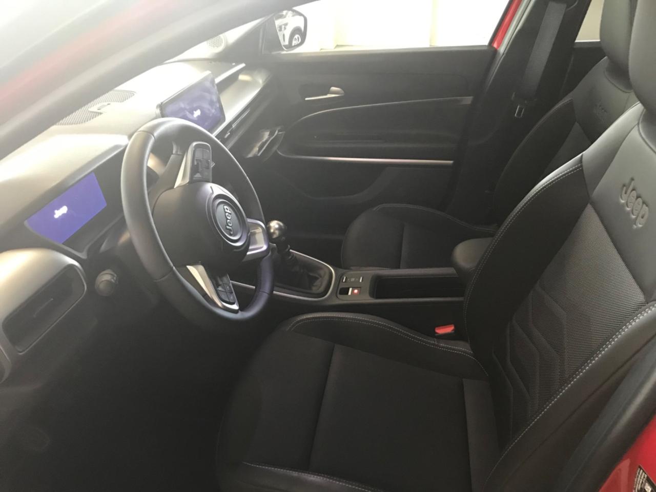 Jeep Avenger 1.2 Turbo 100 CV Summit