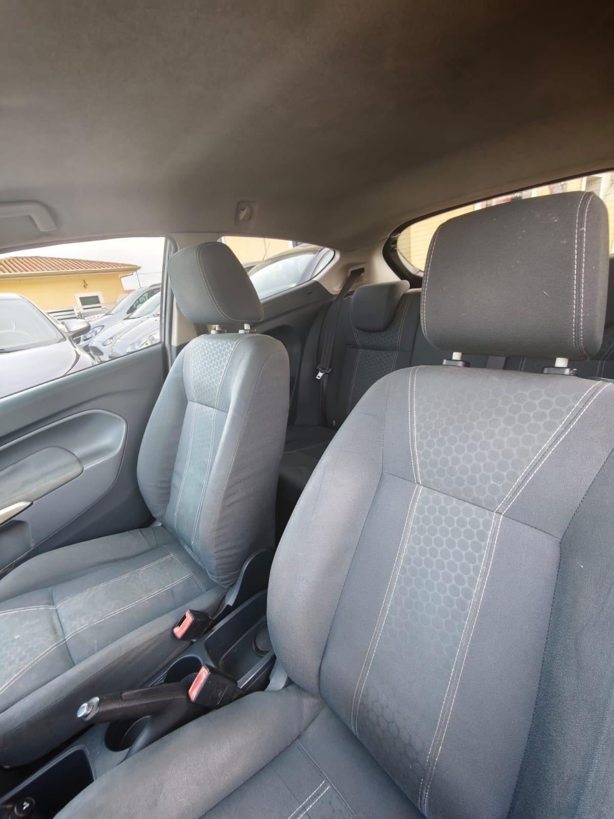 Ford Fiesta 1.4 TDCi 68CV 3 porte