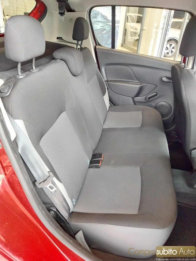 DACIA Sandero 0.9 TCe 12V T-GPL 90 Start&Stop SS Lauréate Family