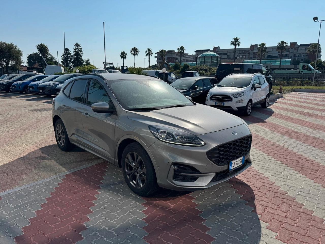 Ford Kuga 2.5 Full Hybrid 190 CV CVT 2WD ST-Line X