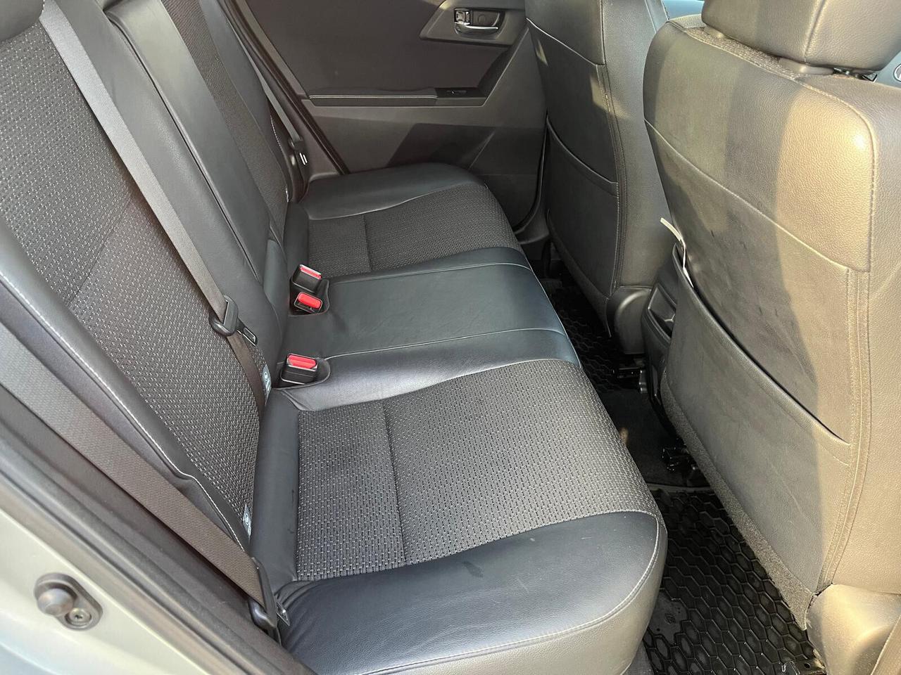 Toyota Auris 1.8 Hybrid 5 porte