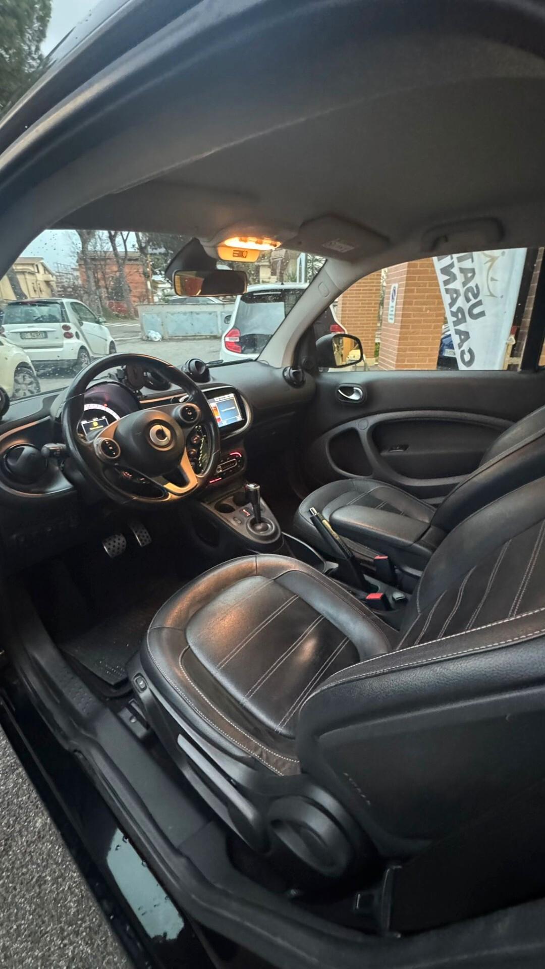 Smart ForTwo BRABUS 0.9 Turbo twinamic Xclusive