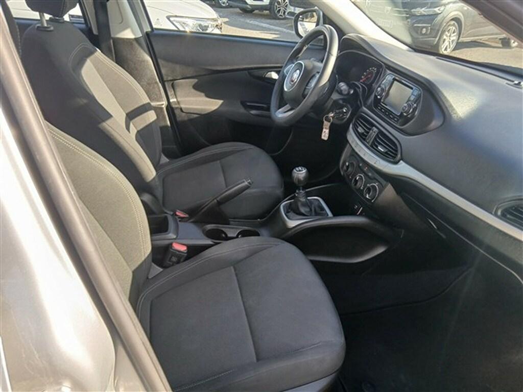 Fiat Tipo Station Wagon 1.4 T-Jet Easy
