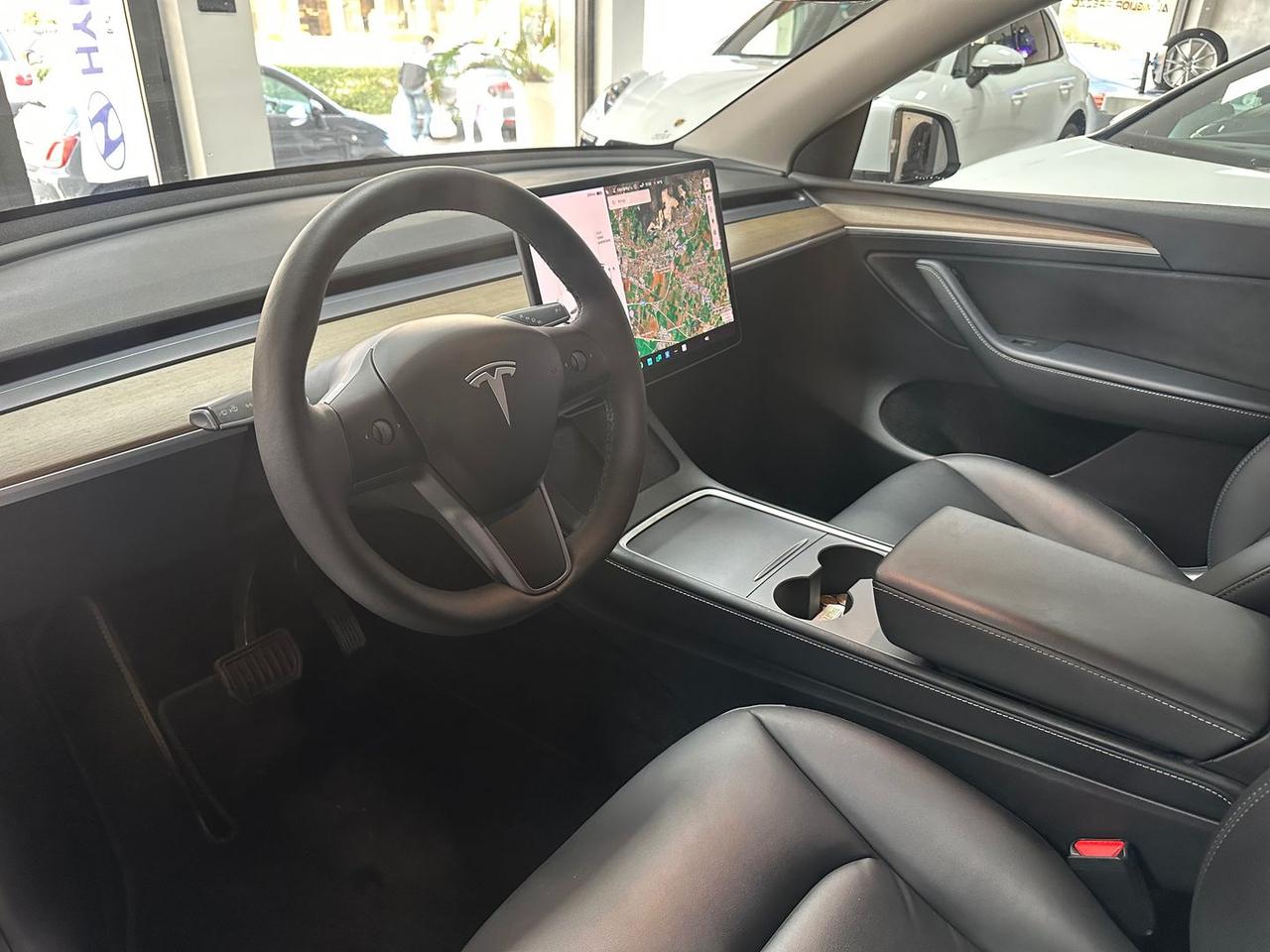 Tesla Model Y Dual Motor Long Range AWD #7384