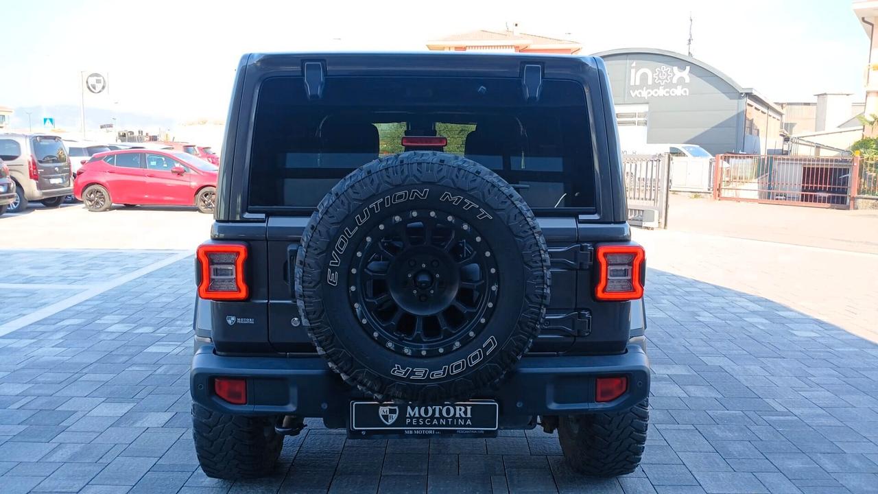 Jeep Wrangler Unlimited 2.2 Mjt II Sahara