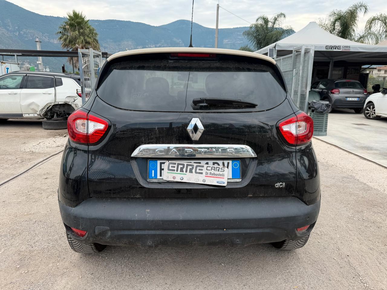 RENAULT CAPTUR 2016 1.5 DIESEL AUTOM 90 CV *MARCIANTE