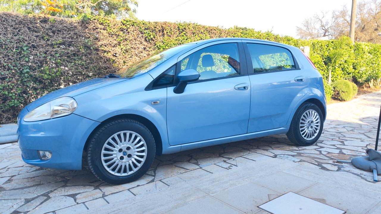 Fiat Grande Punto 1.3 MJT 75 CV 5 porte Dynamic