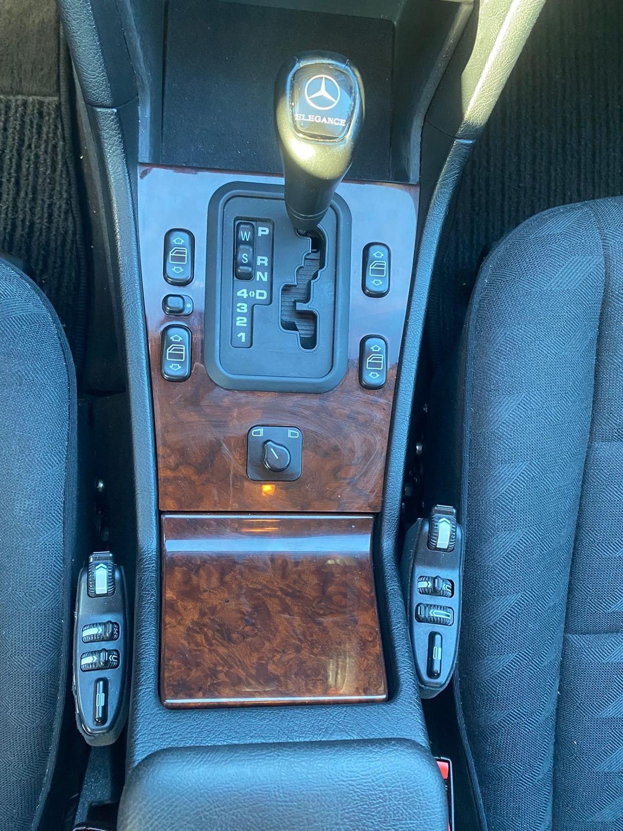 Mercedes-benz C 200 cat Elegance