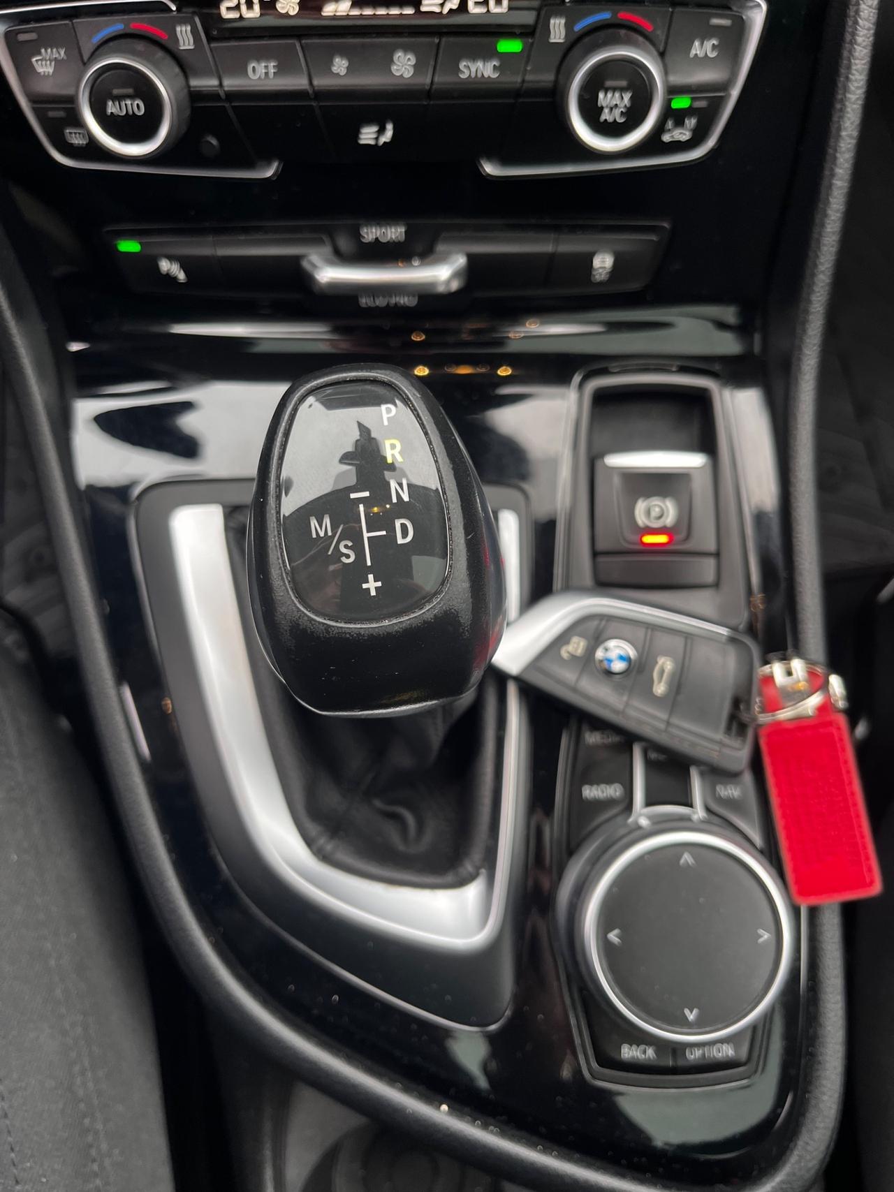 Bmw Active Tourer 218d Luxury