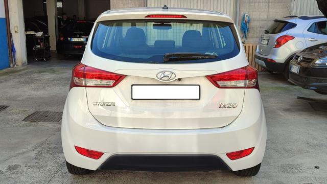 HYUNDAI iX20 1.4 90 CV DOPPIO TRENO PNEUMATICI EST/INV