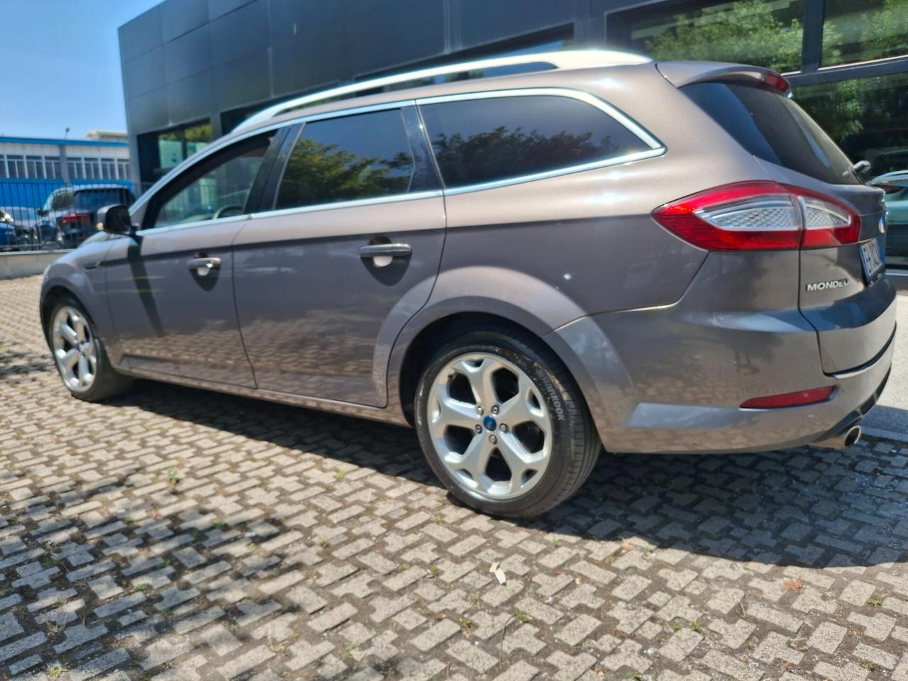 Ford Mondeo 2.2 TDCi/200 SW Titanium Business-NAVIGATORE