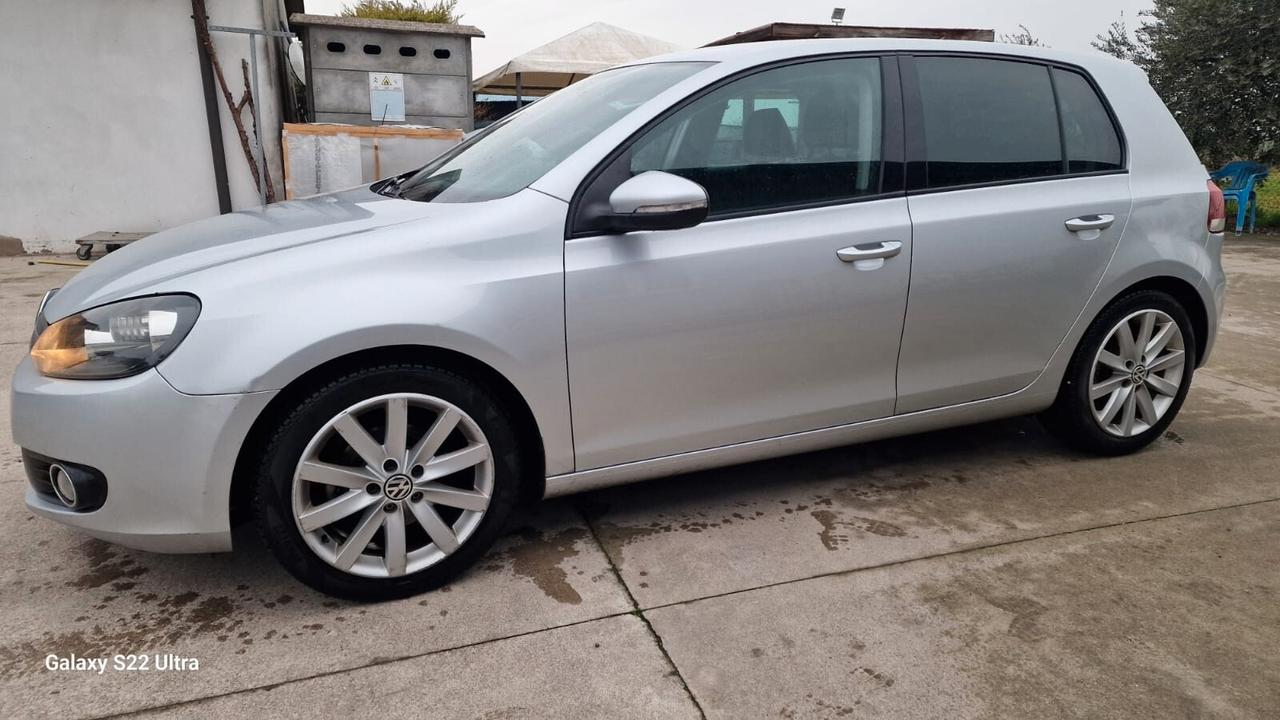 Volkswagen Golf 1.6 TDI DPF 5p. Highline neop