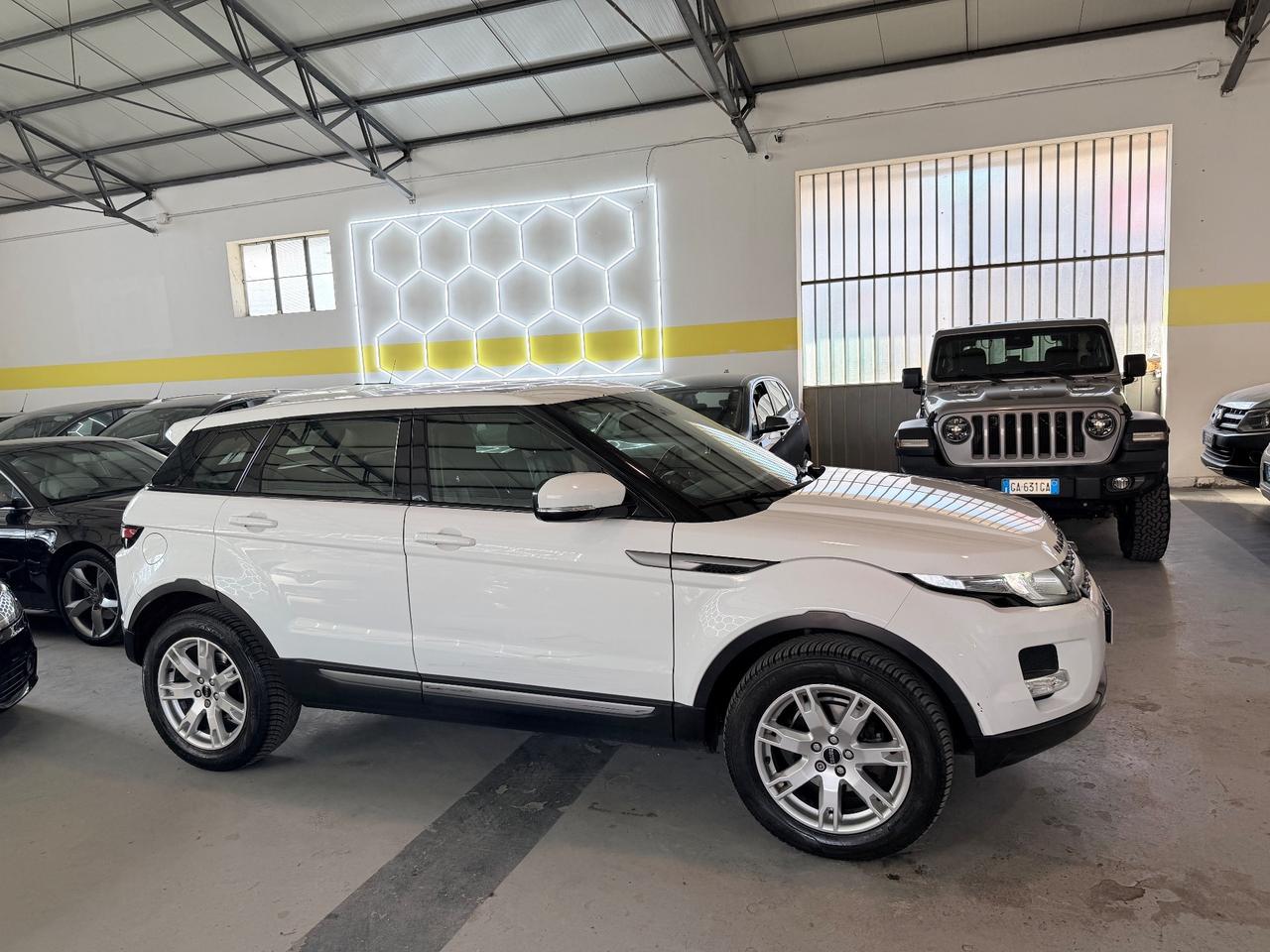 Land Rover Range Evoque 2.2 TD4 5p. Dynamic