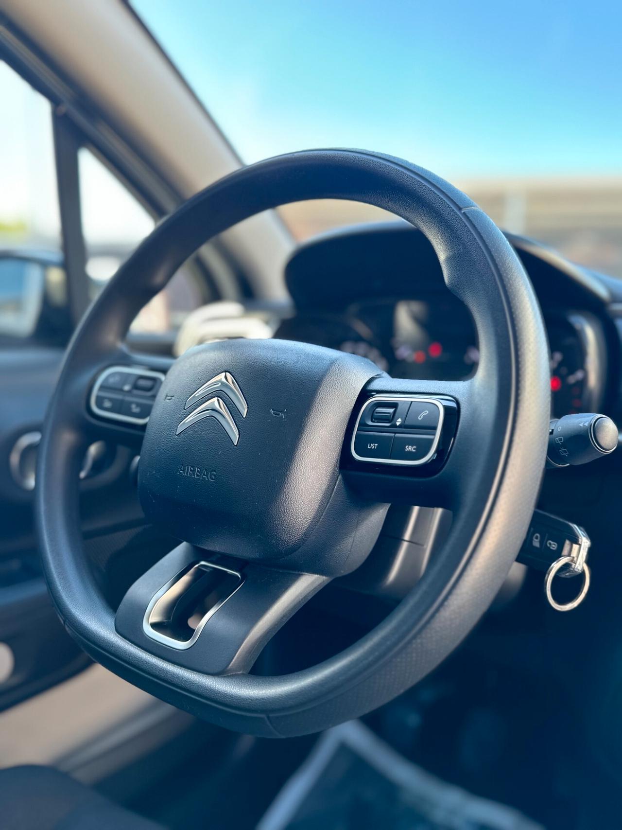 Citroen C3 BlueHDi 100 S&S Business Combi, Autocarro 4 posti