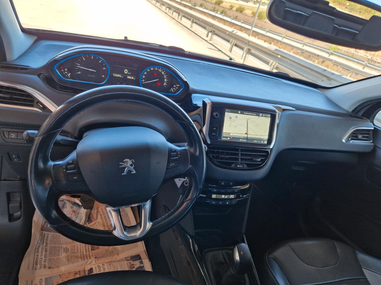 Peugeot 2008 BlueHDi 100 Allure