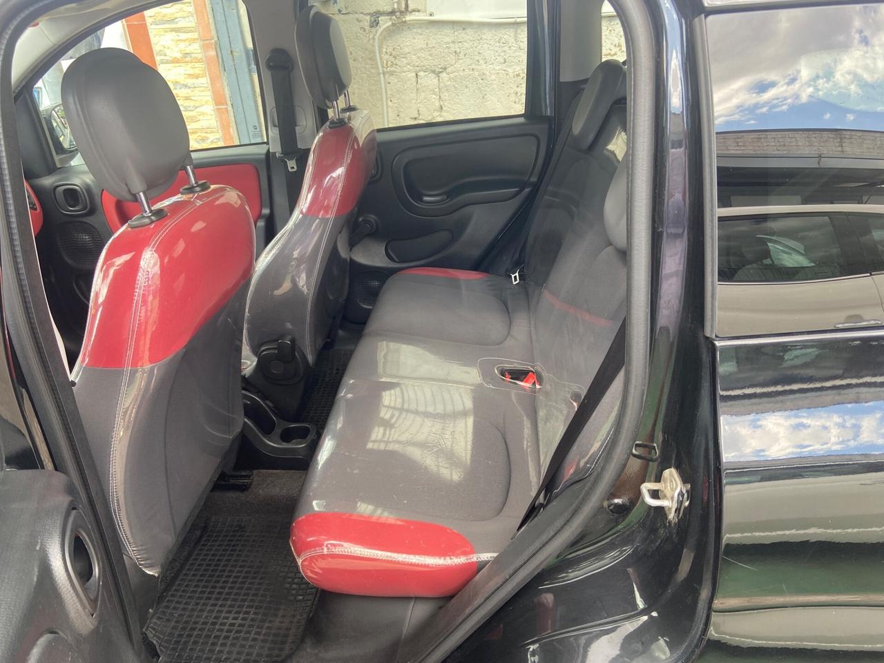 Fiat Panda 1.3 MJT lounge con tetto panoramico apribile