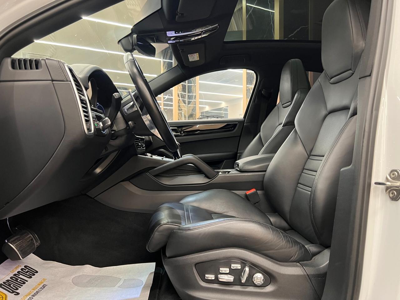 Porsche Cayenne Coupé 3.0 V6