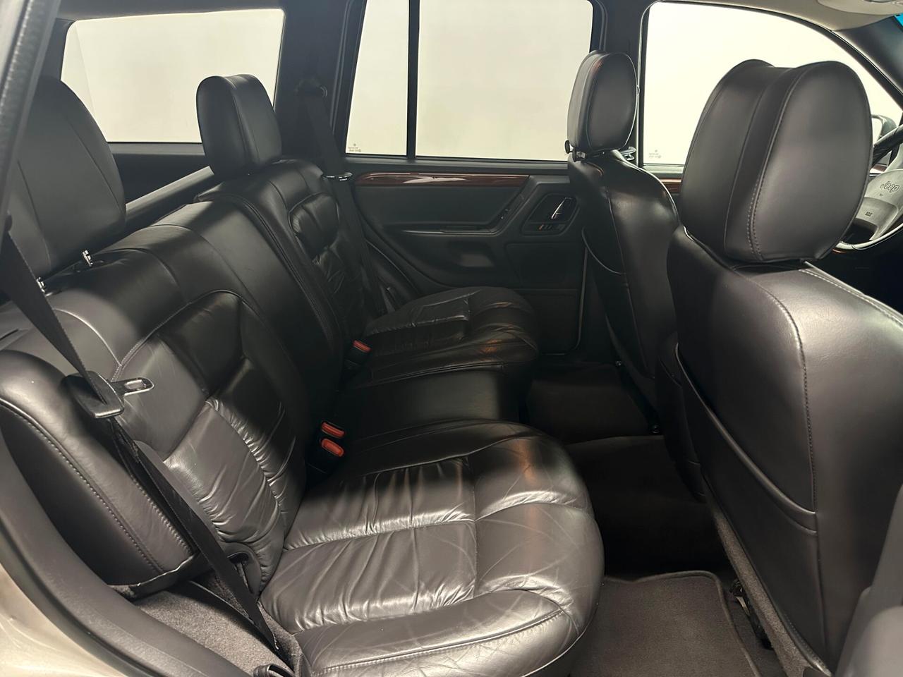 Jeep Grand Cherokee Grand Cherokee 4.7 V8 cat Limited