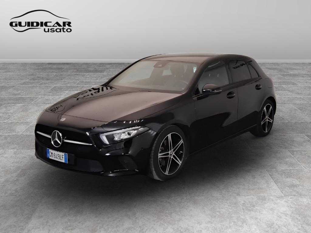 Mercedes-Benz Classe A - W177 2018 - A 180 d Sport Night edition Plus auto