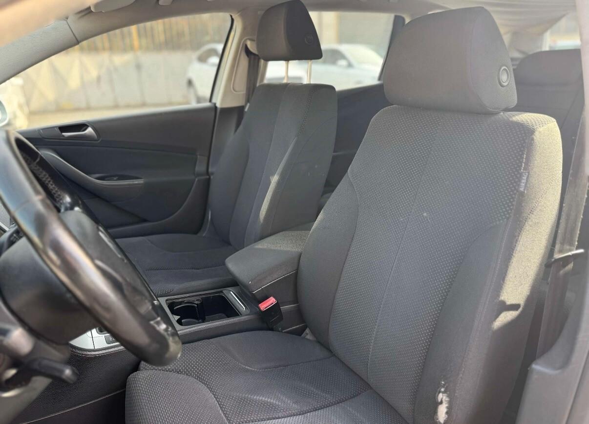 Volkswagen Passat 2.0 TDI 110CV DPF Comfortline