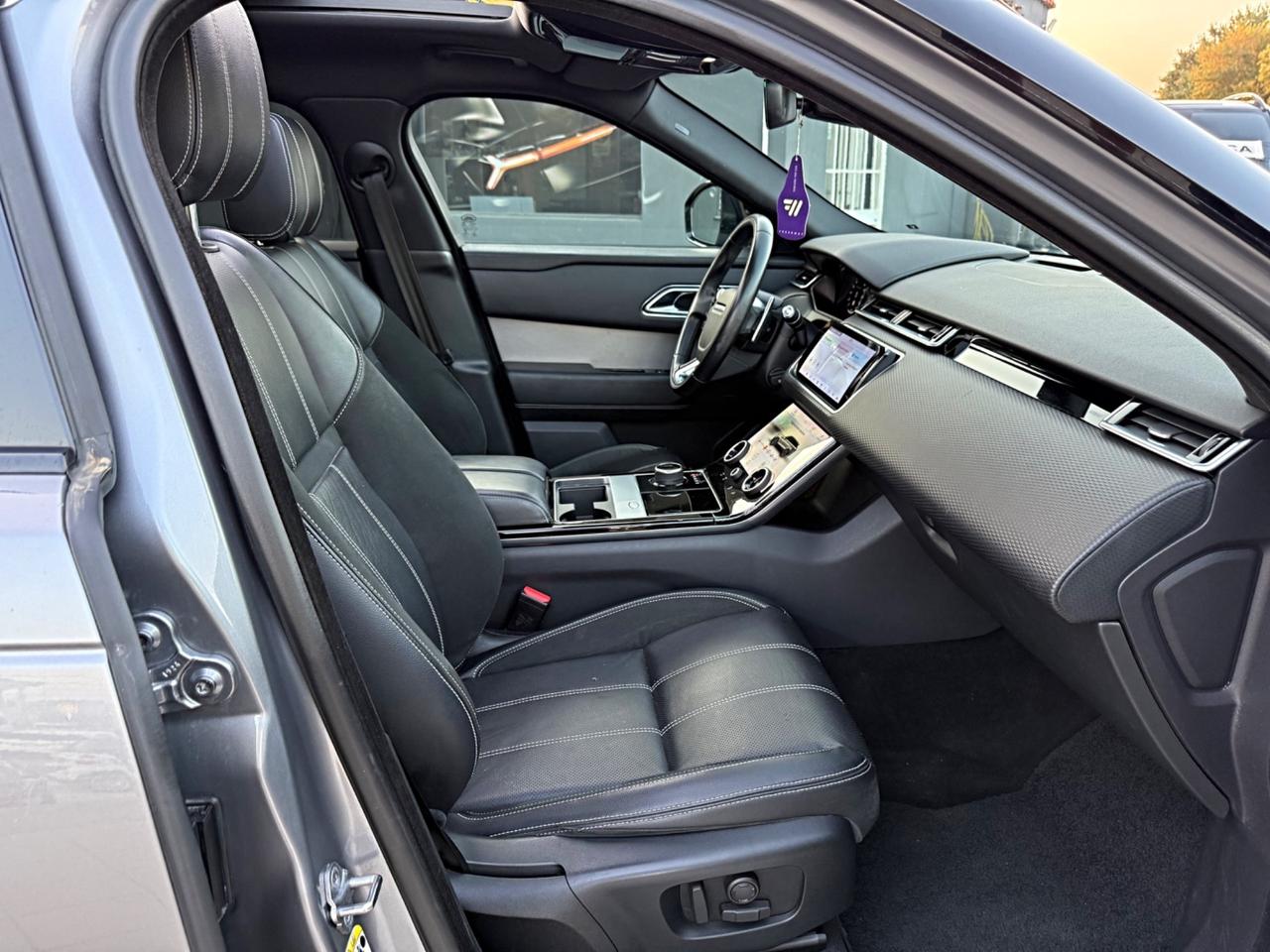 Land Rover Range Rover Velar Range Rover Velar 2.0D I4 180 CV R-Dynamic HSE