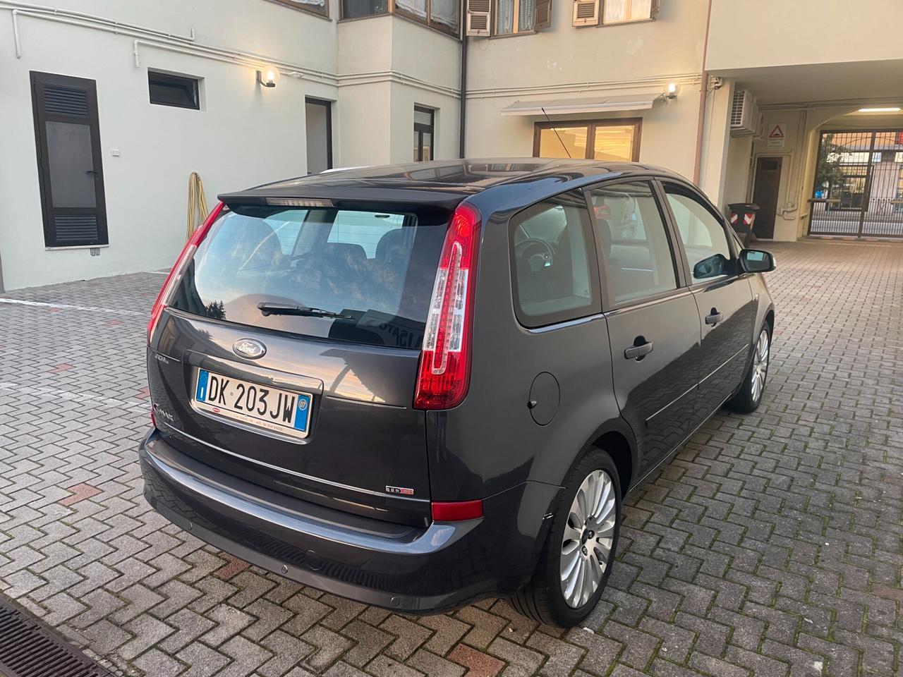 Ford C-Max 1.6 TDCi 90 CV Titanium - unicoprop.