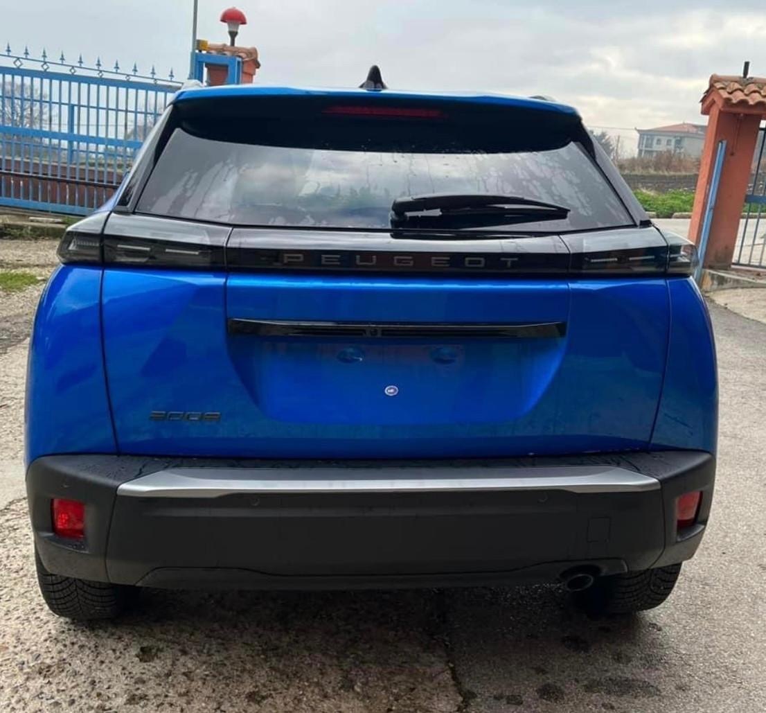 Peugeot 2008 PureTech 100 S&S Allure Pack-Km0-