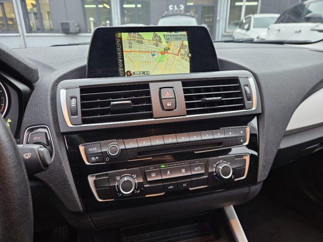 BMW 116 i 5p. Advantage