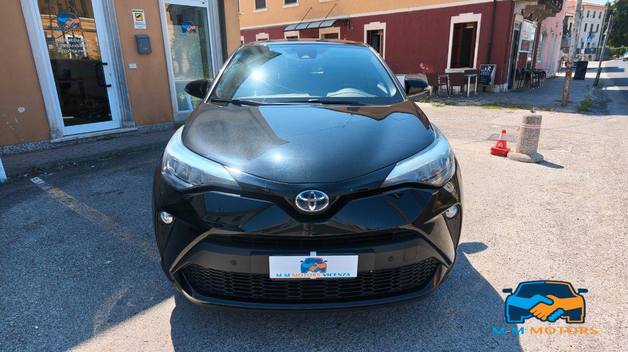 Toyota C-HR 1.8hcvt