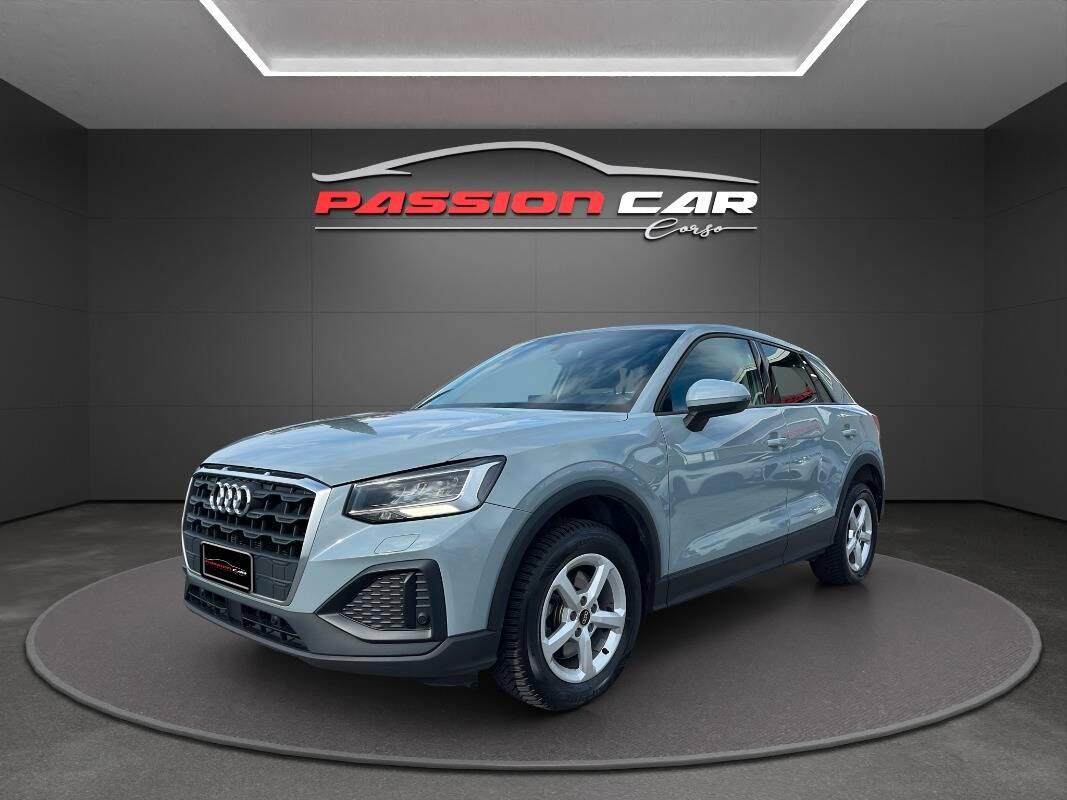 Audi Q2 35 2.0 tdi Business s-tronic