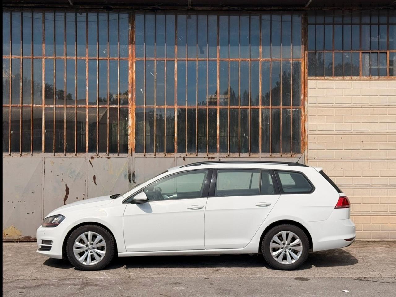 Volkswagen Golf Variant 1.4 TGI Executive BlueMotion