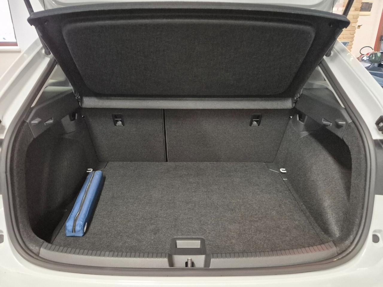 Volkswagen Taigo 1.0 TSI 110 CV DSG