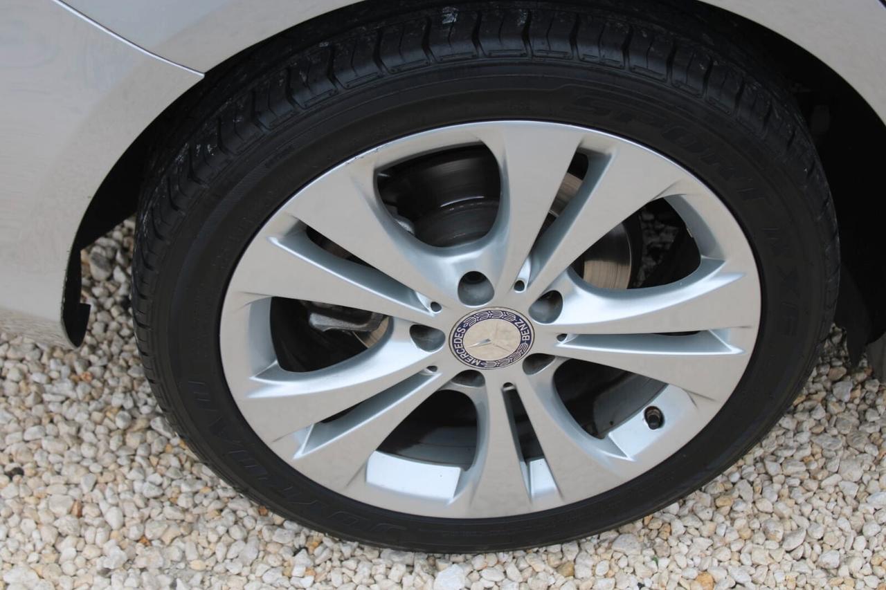 Mercedes-benz B 180 d Automatic Premium