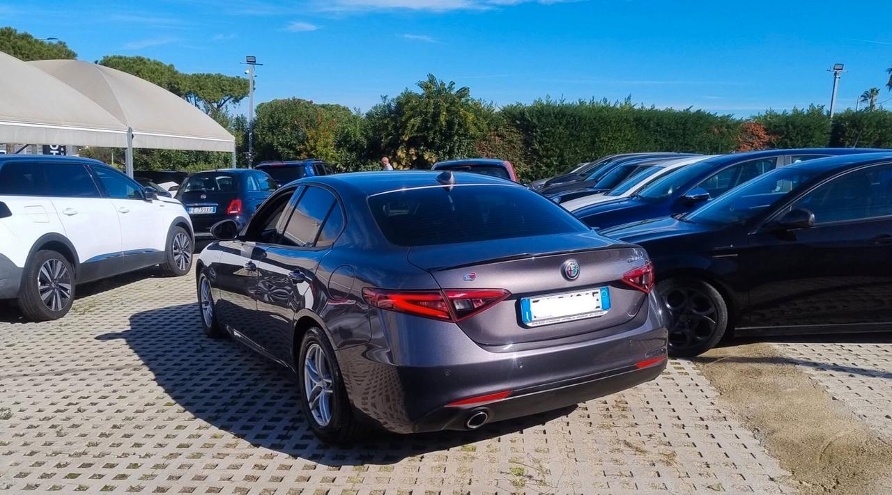 Alfa Romeo Giulia 2.2 Turbodiesel 150 CV