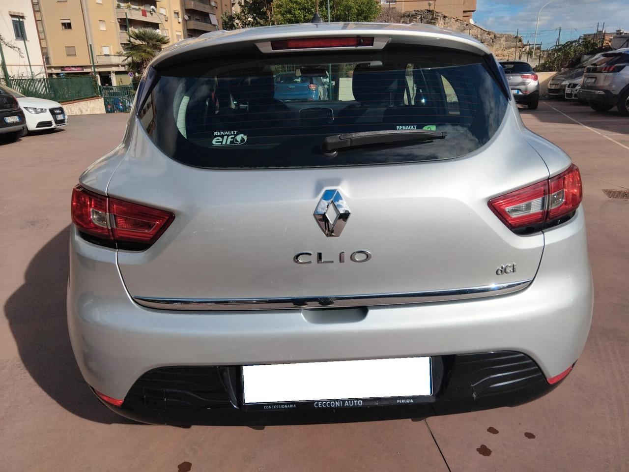 RENAULT CLIO 1.5 DCI 2015 ACCETTO PERMUTA