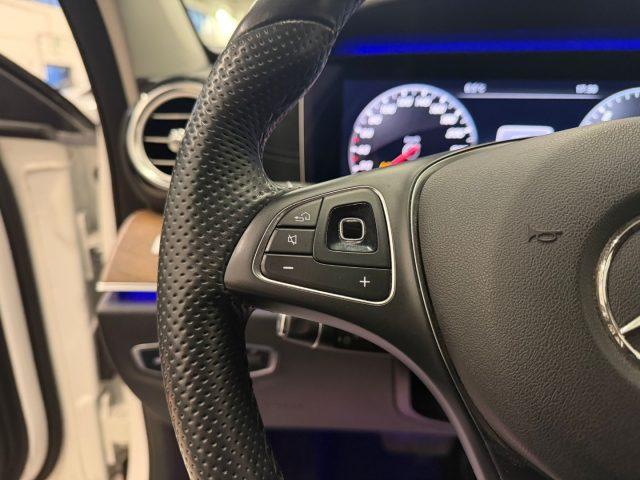 MERCEDES-BENZ E 220 d S.W. 4Matic Auto Premium All-Terrain