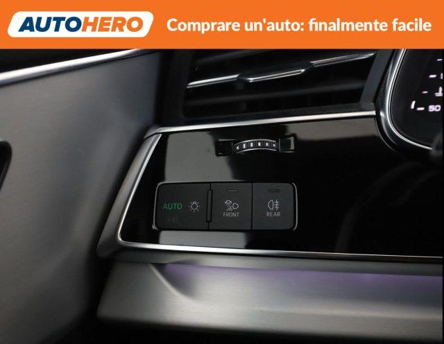 AUDI Q8 55 TFSI quattro tiptronic