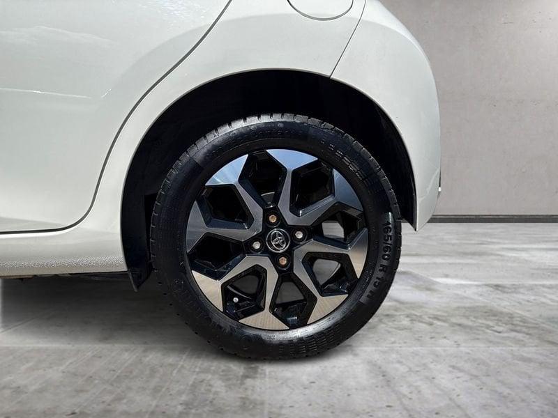 Toyota Aygo Aygo 5p 1.0 x-play 72cv