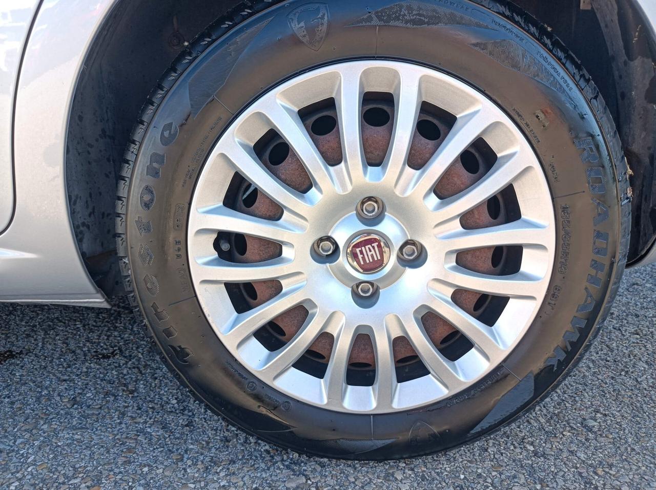 Fiat Punto 1.3 MJT II S&S 95 CV 5 porte Street