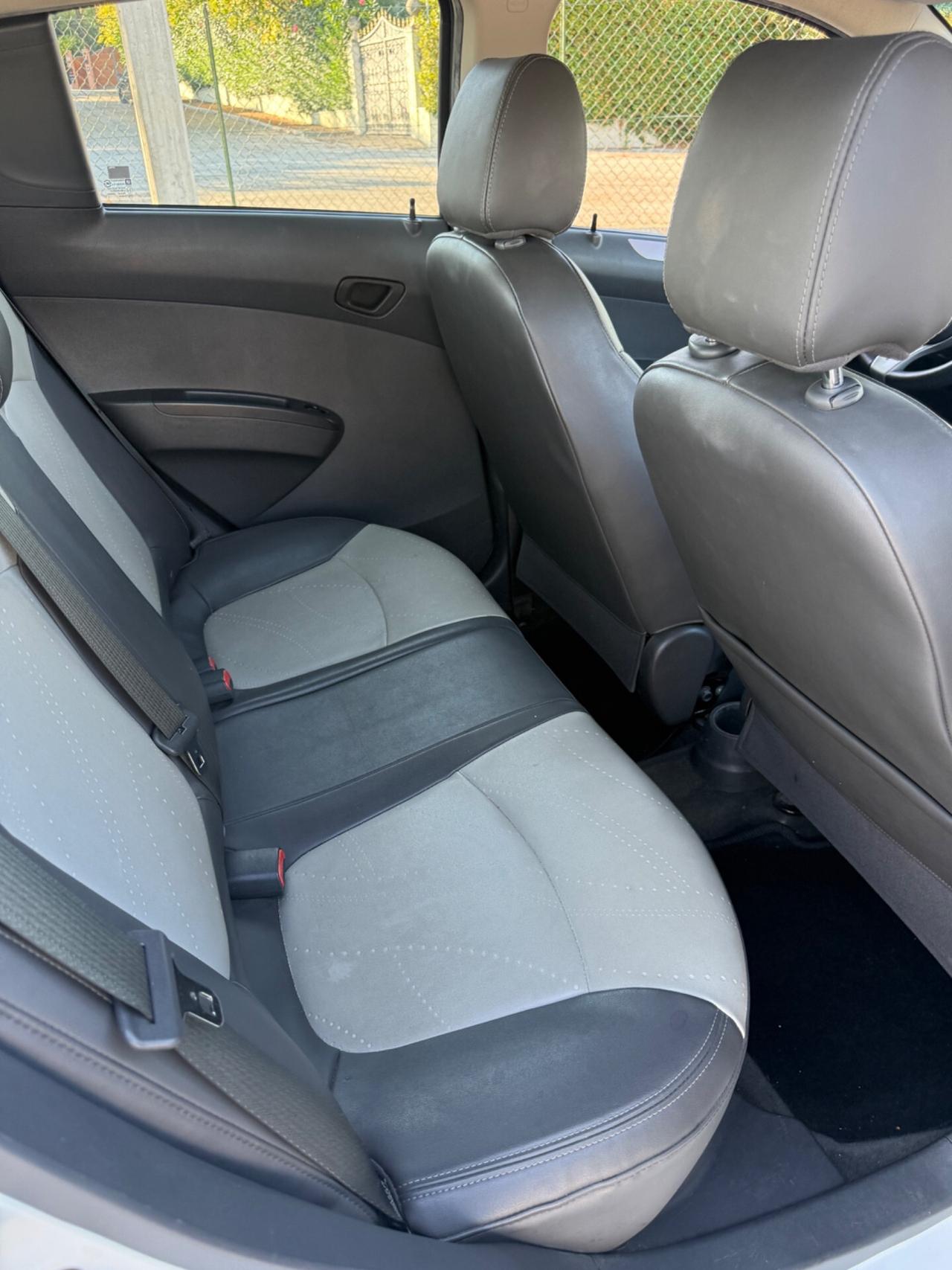 Chevrolet Spark SPORT 1.0 Benzina neopatentati UNIPRO