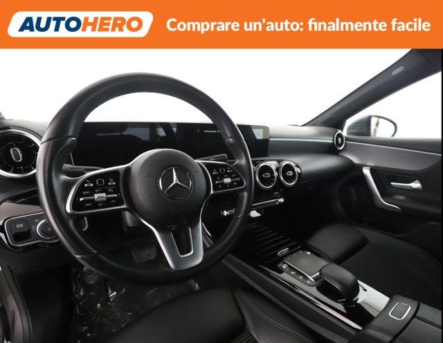 MERCEDES-BENZ A 180 d Automatic Sport
